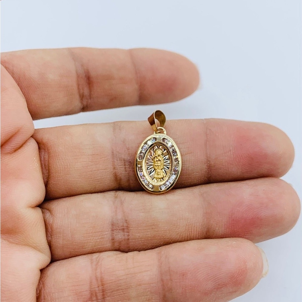 10k Gold Pendant Santa Muerte Tiny - Dije De Santa Muerte De 10 Kilates Or